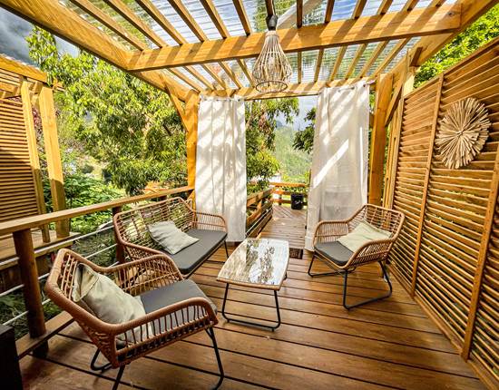 953B6323-065C-4FAD-BB47-59B21F9B667B