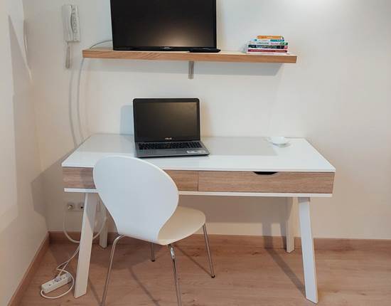 Studio 2 bureau