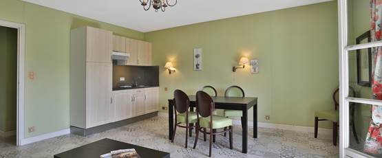 Gîte Junior Gentilhommière Suite 35 36 avec cuisine séjour chambre séparée et balcons