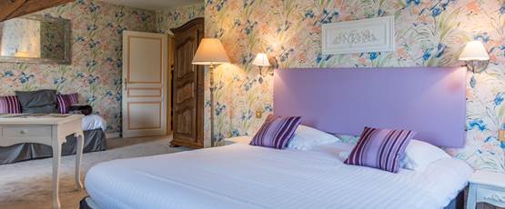 Chambre Parme château de 2 à 5 couchages