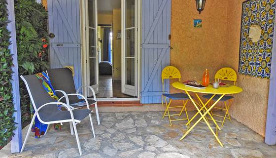 terrasse ombragée plein sud