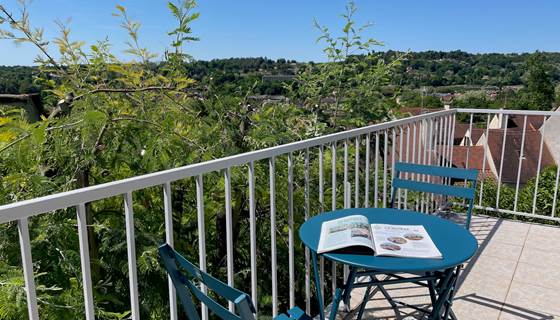 terrasse-vue-sarlat-maison-anemone