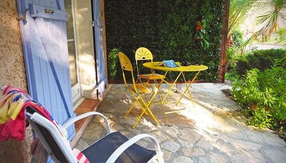terrasse ombragée plein sud