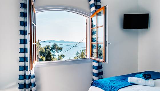 chambre bleue vue mer