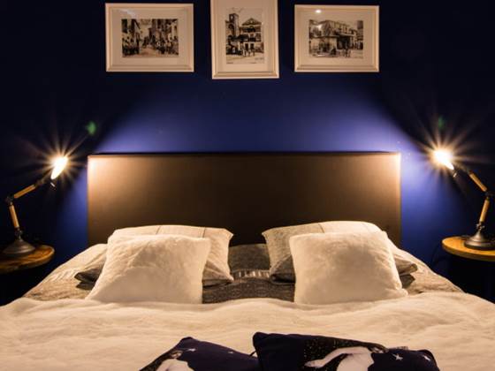 chambre Côte Village la nuit