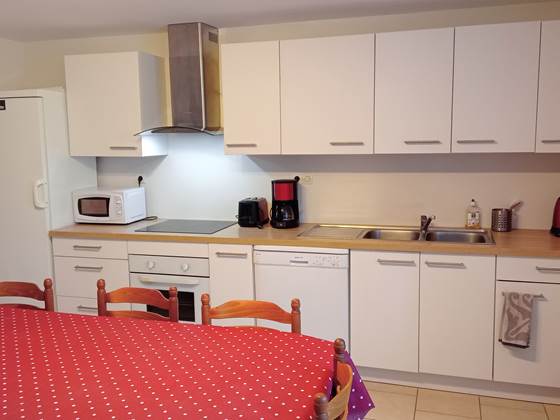 Cuisine équipée spacieuse