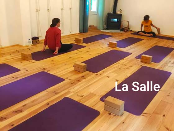 Salle, tapis en caoutchouc naturels