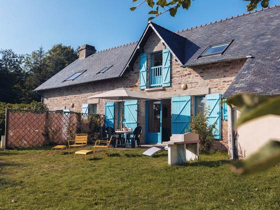 Gite-du-lain_chene-vert_jardin