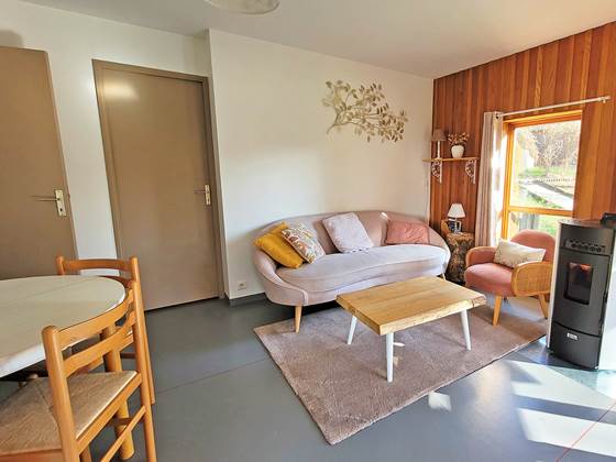 salon-chalet-soie-poele-4
