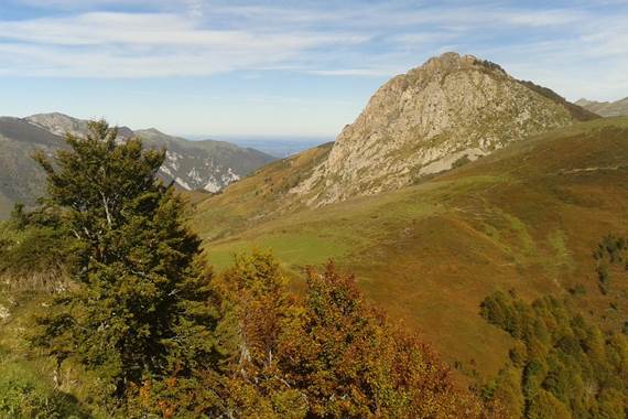 Pic de Bazès depuis les crêtes de Berbeillet
