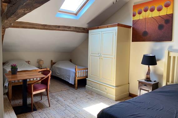 Photo de la Chambre Champagne - Chambres d'hôtes La Grange Richard à Dinsac