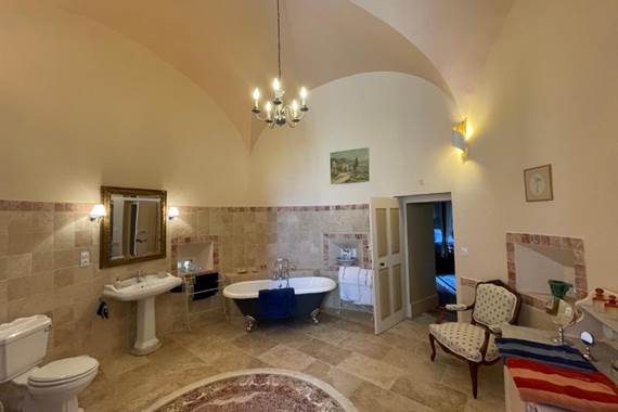 Salle de bain dans une tour