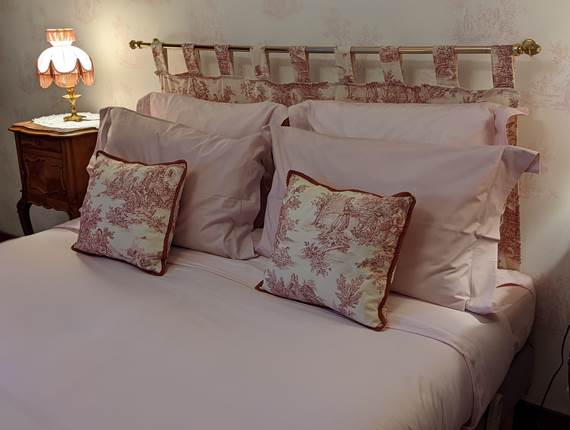 LIT ELECTRIQUE QUEEN SIZE