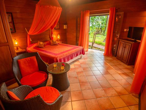 Bungalow Hibiscus donnant sur le jardin