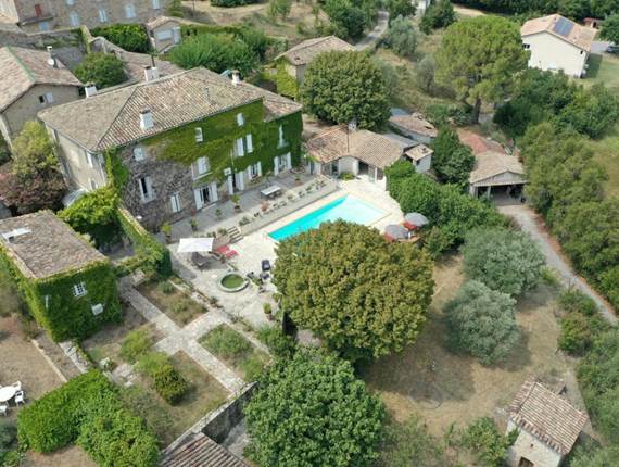 LE-DOMAINE-DU-SOULIER-Le-Domaine