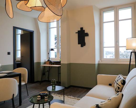 APPART HOTEL  (239)
