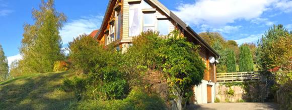 LES CHALETS DU ROCHER - Nid de la Bergeronnette - Le Gîte