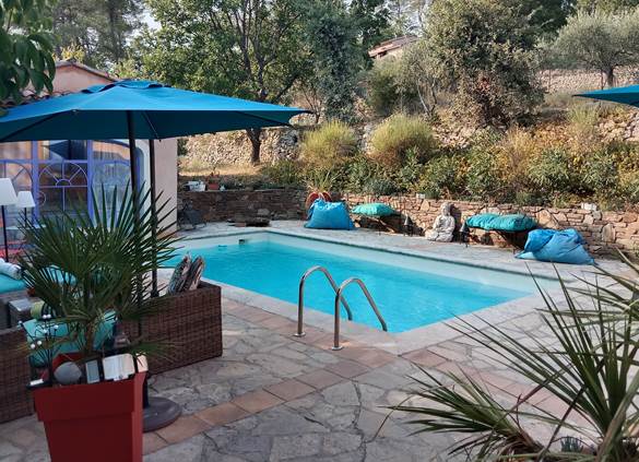 La Piscine Partagée de Casa AMMIRATI Flayosc