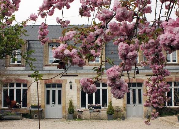 presbytere au printemps hd