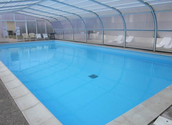 Piscine Saisonnière (Juillet/Août)