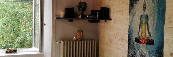 Au Cœur du Volcantal coté massages , soins énergétiques