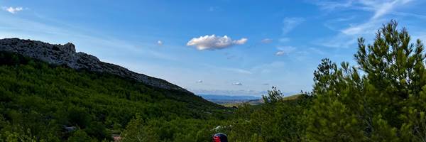 balade à VTT électrique depuis les Gites Corbières