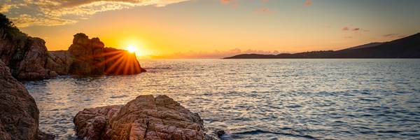 www.casanova-corse.com