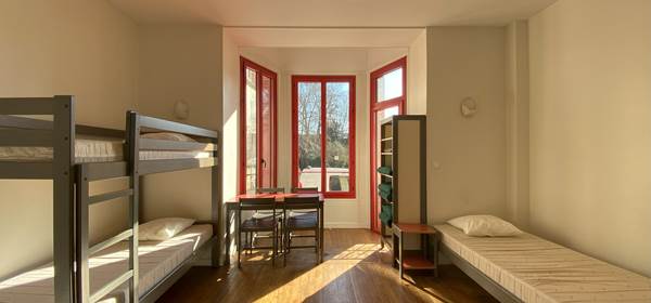 Chambre 3pers 12 Maison du Randonneur AuxR_M_la_rando