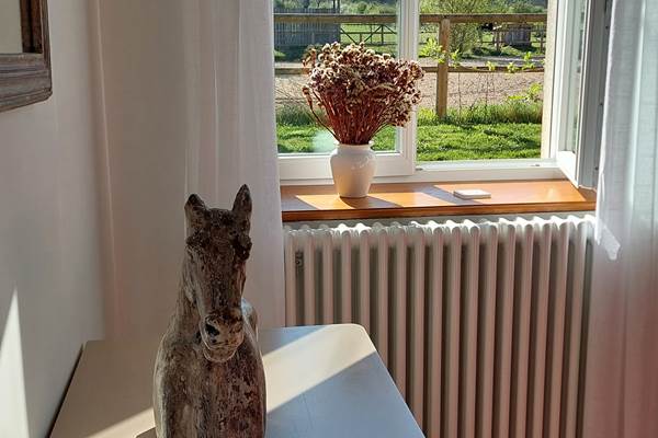 chambre petit gîte Avallon Bourgogne LA FERME DU BOIS DIEU2