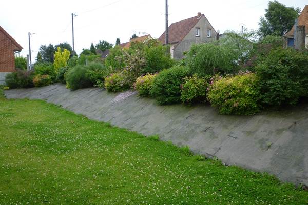 Jardin du Gite La Ferme des 2 chartreuses (Copy)