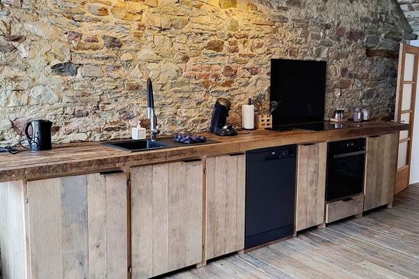 a2e53f89-b8ed-444a-903b-2c38aeb1a27f