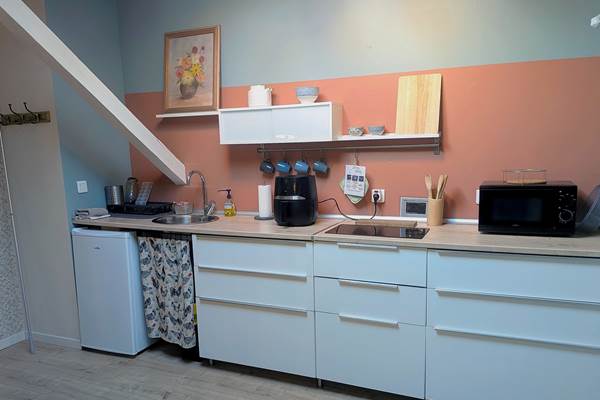 cuisine équipée-16 bis gite hotel-marssac