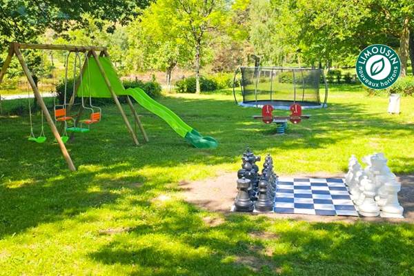 Camping de Ladignac - Haute-Vienne (13)
