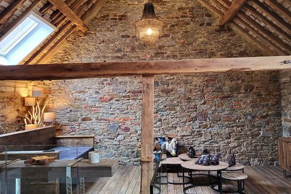 e527ec14-9922-4d8d-9d2a-17e69301f627