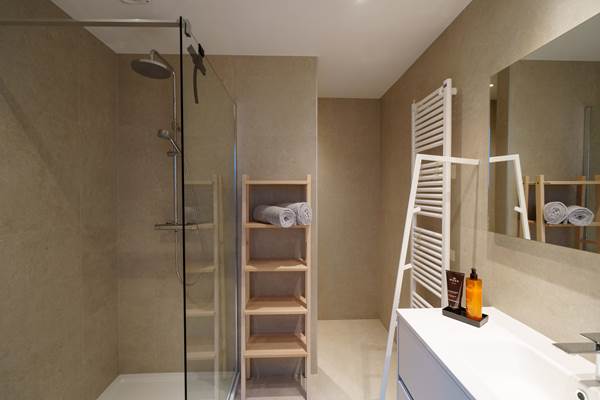 @DenisCloson Salle de bain séparée RASSENFOSSE