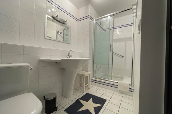 Belles de Bretagne - salle de douche