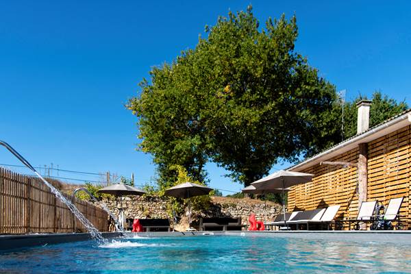 Piscine (c) Michel Dartenset