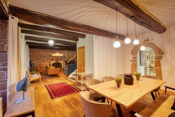 Belles de Bretagne- location maison de charme salle a manger