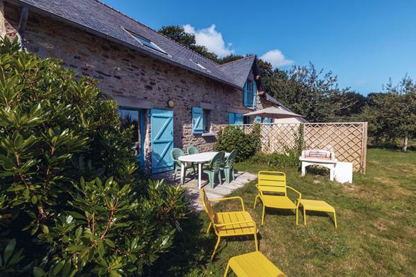 Gite-du-lain_lalisier_jardin