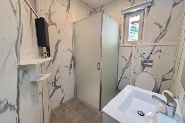 salle d'eau gîte 6 Moussan