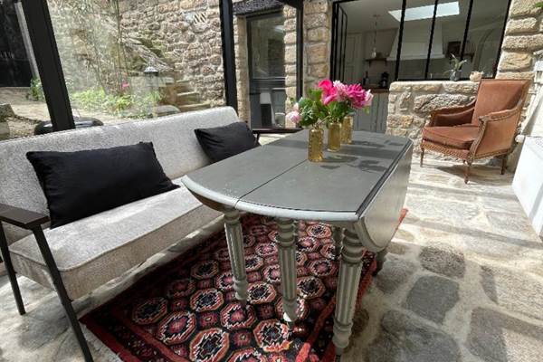 Belles de Bretagne- location maison de charme vue jardin