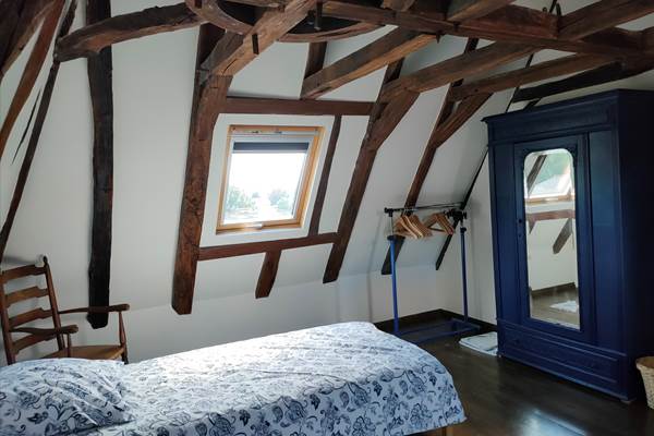 Chambre 3 côté piscine