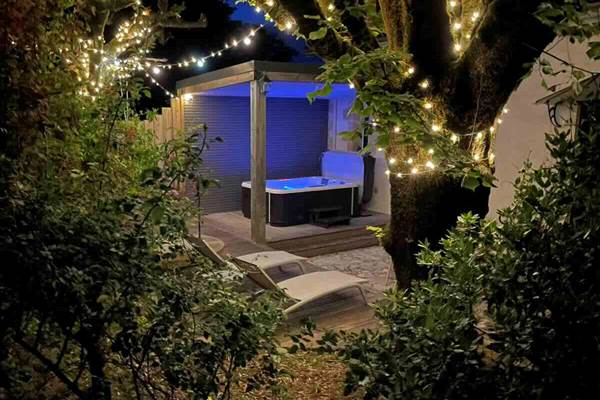 Spa privatif-location-sarlat-dordogne