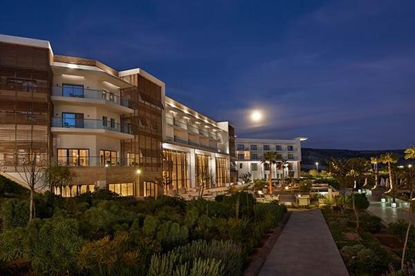 HYATT 10