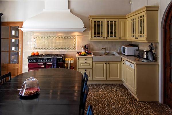 cuisine grande maison (c) M Dartenset