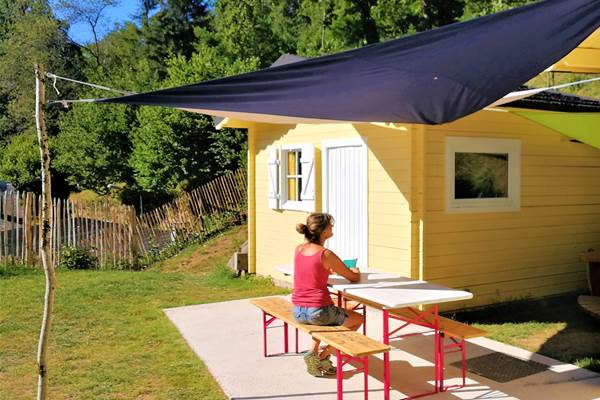 Terrasse, Twin Cabane