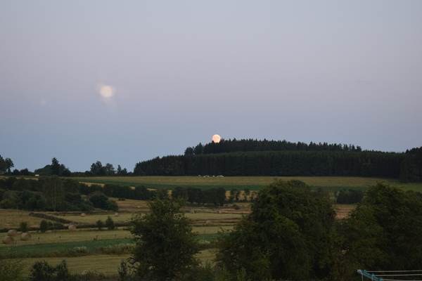 Lever de la lune