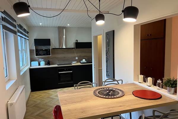 Le 68 - Cuisine ouverte sur espace repas