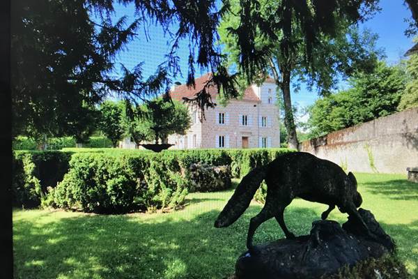 Château caché... en ville!