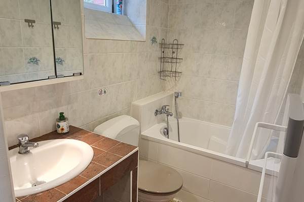 GERARDMER-Salle de bain 2-1
